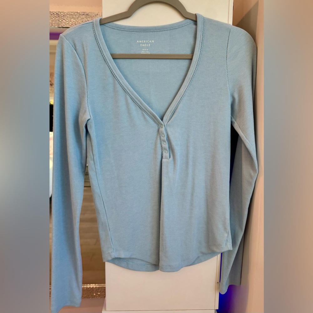 American Eagle Light Blue Button Detail Top